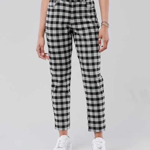 HOLLISTER Straight Ultra High Rise Black & White Check Trouser Pants Womens XS - Picture 1 of 4